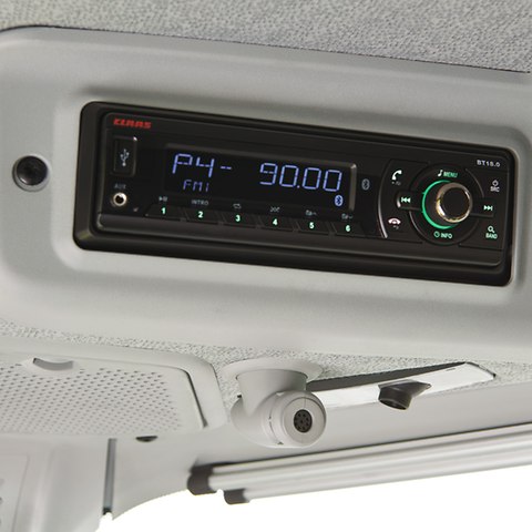AXION 800 Stage V